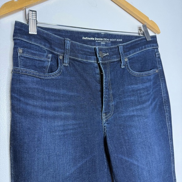 Chico’s .5 Petite Bootcut Define Me Denim Demi Boot Jeans Size 6 P Dark Wash - Picture 6 of 6